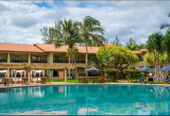 Sun City Rota Das Emocoes Camocim Eksteriør bilde